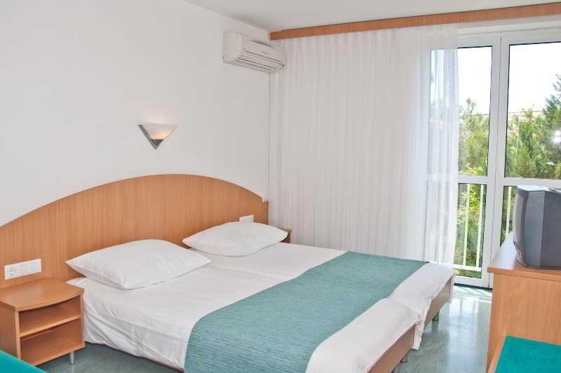 Hotel Sahara โลปาร์ ภายนอก รูปภาพ